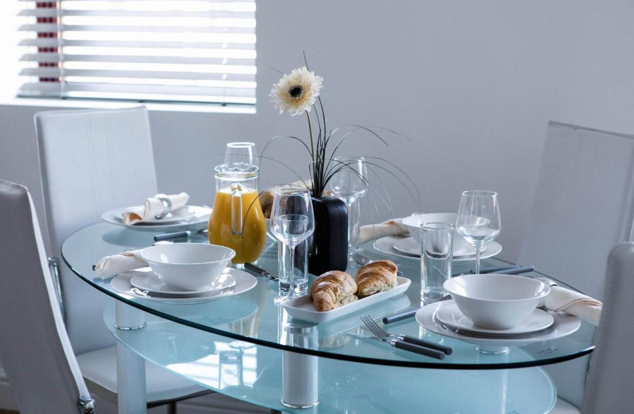 City Apartments By Elegance Living Peterborough Habitación foto